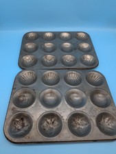 Vintage Madeleine 24 Mold Cake