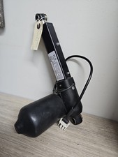 Universal backrest recline ram
