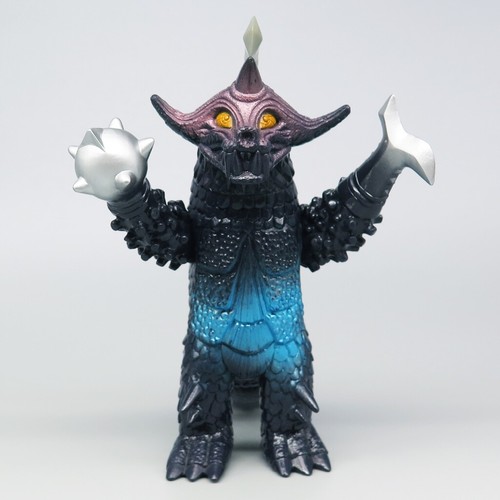 Ultraman sofubi kaiju baraba - ultraman,