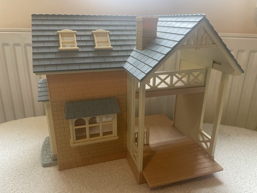 Sylvanian families house - families,