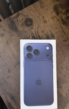 Apple iPhone 17 Pro Max Deep