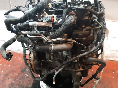 Peugeot 3008 exclusive hdi - ,