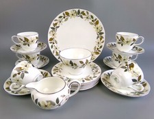 Wedgwood Beaconsfield Tea Set Service. Vintage Bone China. 6 Cups Plates 21 pc.