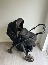 Silver Cross Pioneer Pram &