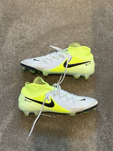 Nathan ake match - man, city