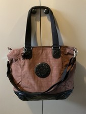 KIPLING XL HANDBAG NEW AND UNUSED WITH MONKEY AND STRAP.3,DAY DISPATCH