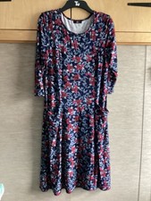 M&Co Ladies jersey dress. Navy