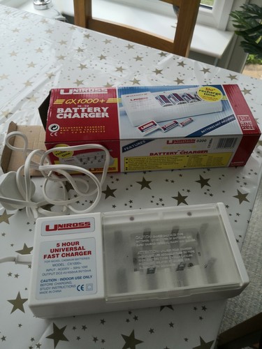 Uniross battery charger - battery,