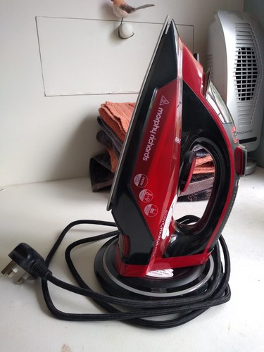 Morphy richards 2400w cordless - morphy,