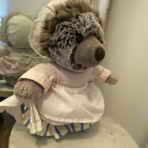 Enesco beatrix potter mrs - beatrix,