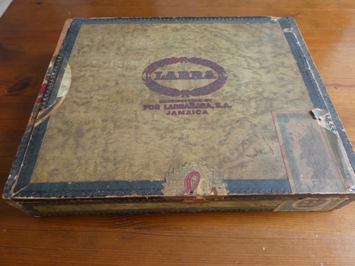 Vintage larra jamaican cigar - larra,