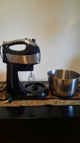 Hardly used vonshef electric - hardly,