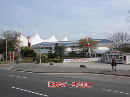 Photo main entrance butlins - photo,