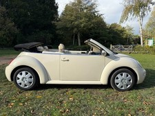 Volkswagen Beetle 1.6 Convertible