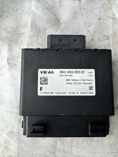 Audi voltage stabiliser - a5,