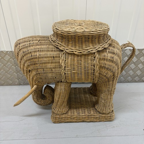 Vintage mid century 60s wicker - mid,