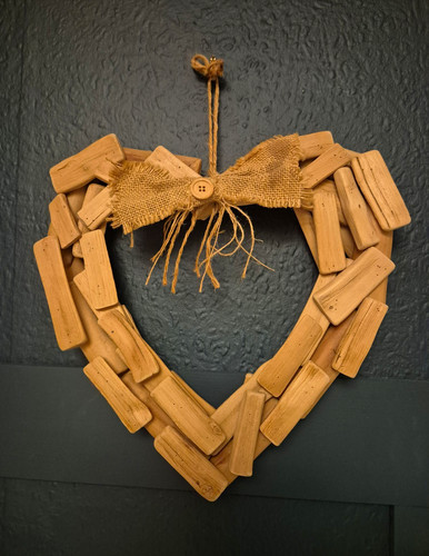 Driftwood heart wreath 29cm - , by