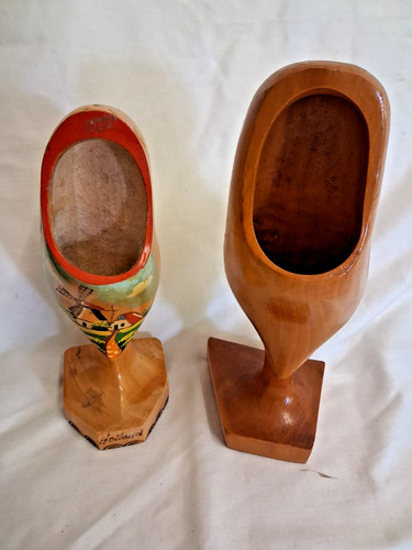 Dutch wooden clog sculpture - 2,