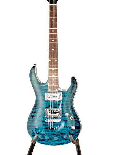 Turquoise blue flamed maple - turquoise/blue,