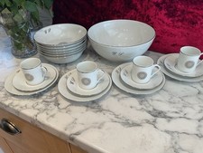 GORGEOUS VINTAGE FRUIT SET & 4