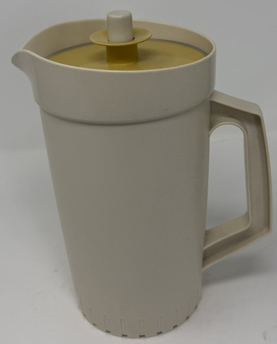 Vintage tupperware jug - tupperware,