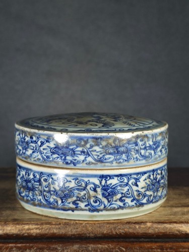 Antique chinese blue white - antique,