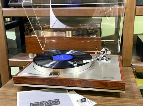 Luxman 121 turntable with - luxman, pd-121