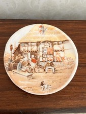 Dolls House 1/12 Scale Miniature Tudor? Inn Pub Scene Porcelain Plate
