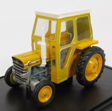 OXFORD DIECAST - MASSEY FERGUSON 135 with yellow cab - 1/76 - OXF76MF002