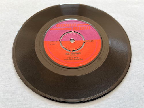 Tony tribe red - red, 1969