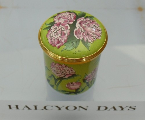 Halcyon days peonies screw top - days, screw-top