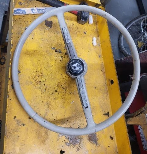 Used beetle white steering - beetle,