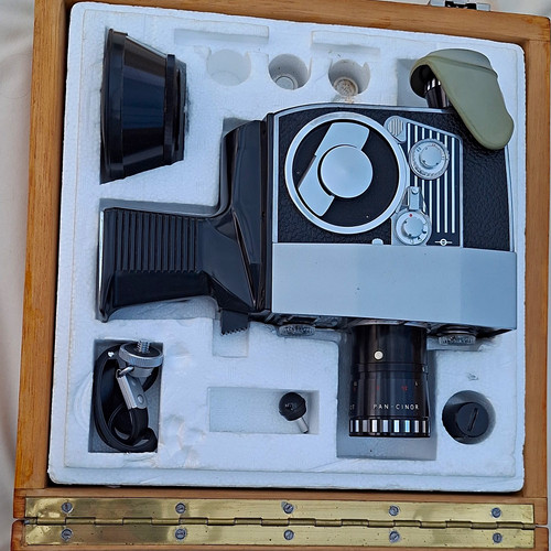 Bolex black vintage movie - p4,