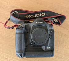 Canon EOS 1D Mk ii 