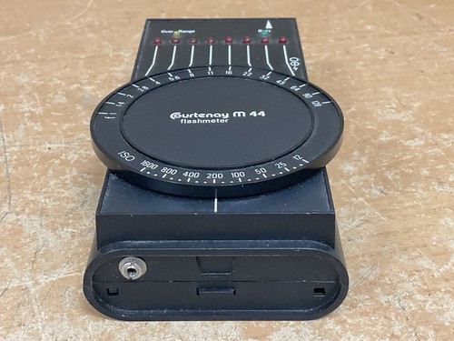 Courtenay m44 flash - courtenay, meter