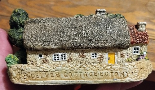Delves cottage egton model - cottage,