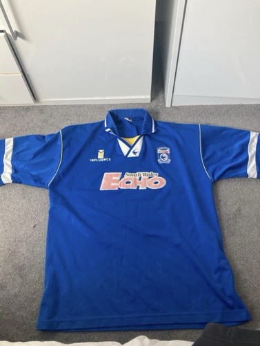 Cardiff city football - cardiff, shirt