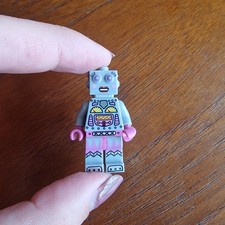 LEGO Minifigure Series 11 Lady