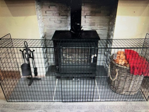 Fire guard adjustable from