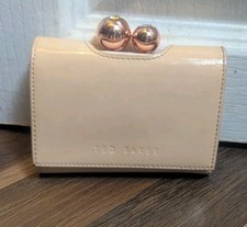 Ted Baker Emmey Gloss Leather