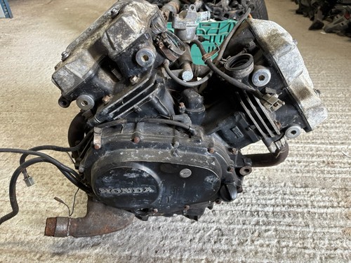 Honda vt250f 1983 full engine - full,
