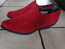 Ladies Red Vintage Wrangler