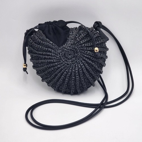 Rare shell shaped straw - rare,