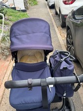 Bugaboo Donkey, it comes with