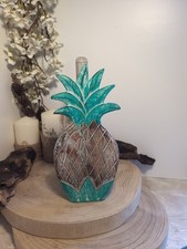 HAND CRAFTED SOLID WOOD