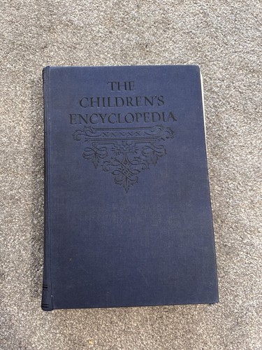 The children encyclopaedia - children’s,