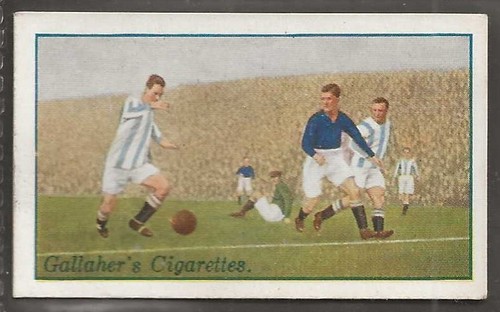 Gallaher footballers 1928 red - 1928, (red