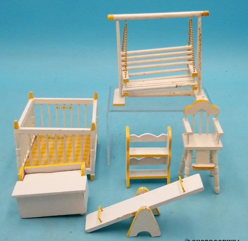 Vintage wooden doll house - vintage,