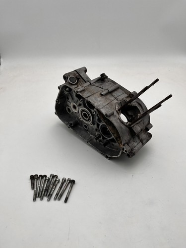 Yamaha engine cases - m,