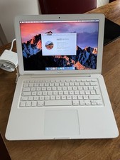 Apple MacBook (13-lnch Mid